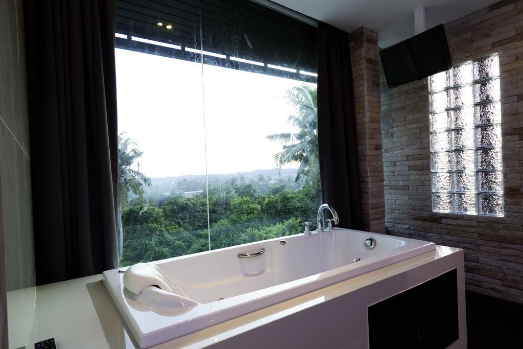 The Promenade Villa By Holiplanet Rawai Bagian luar foto