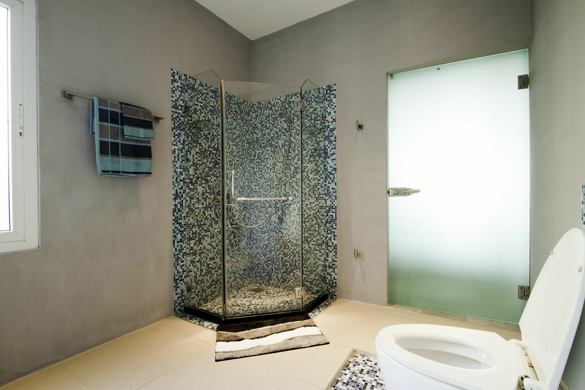 The Promenade Villa By Holiplanet Rawai Bagian luar foto