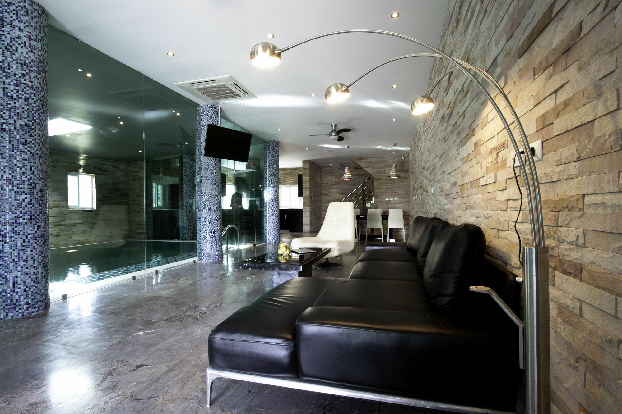 The Promenade Villa By Holiplanet Rawai Bagian luar foto